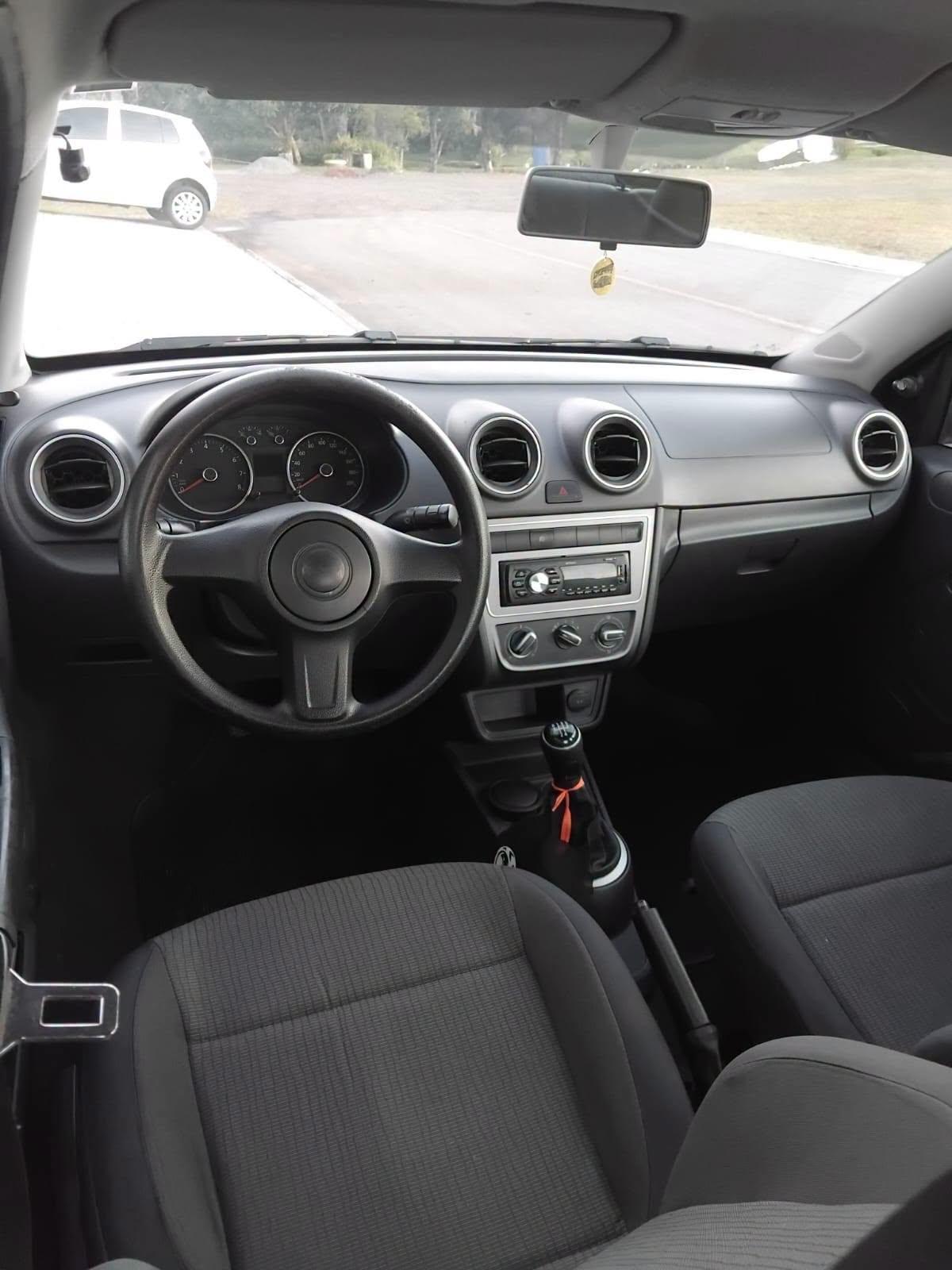 Foto 4 de Volkswagen VOYAGE