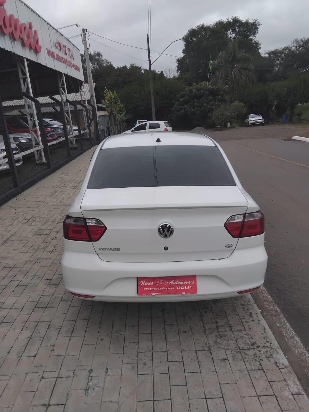 Foto 4 de Volkswagen VOYAGE