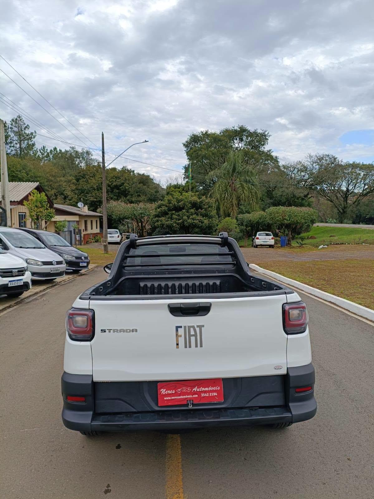 Foto 14 de Fiat Strada
